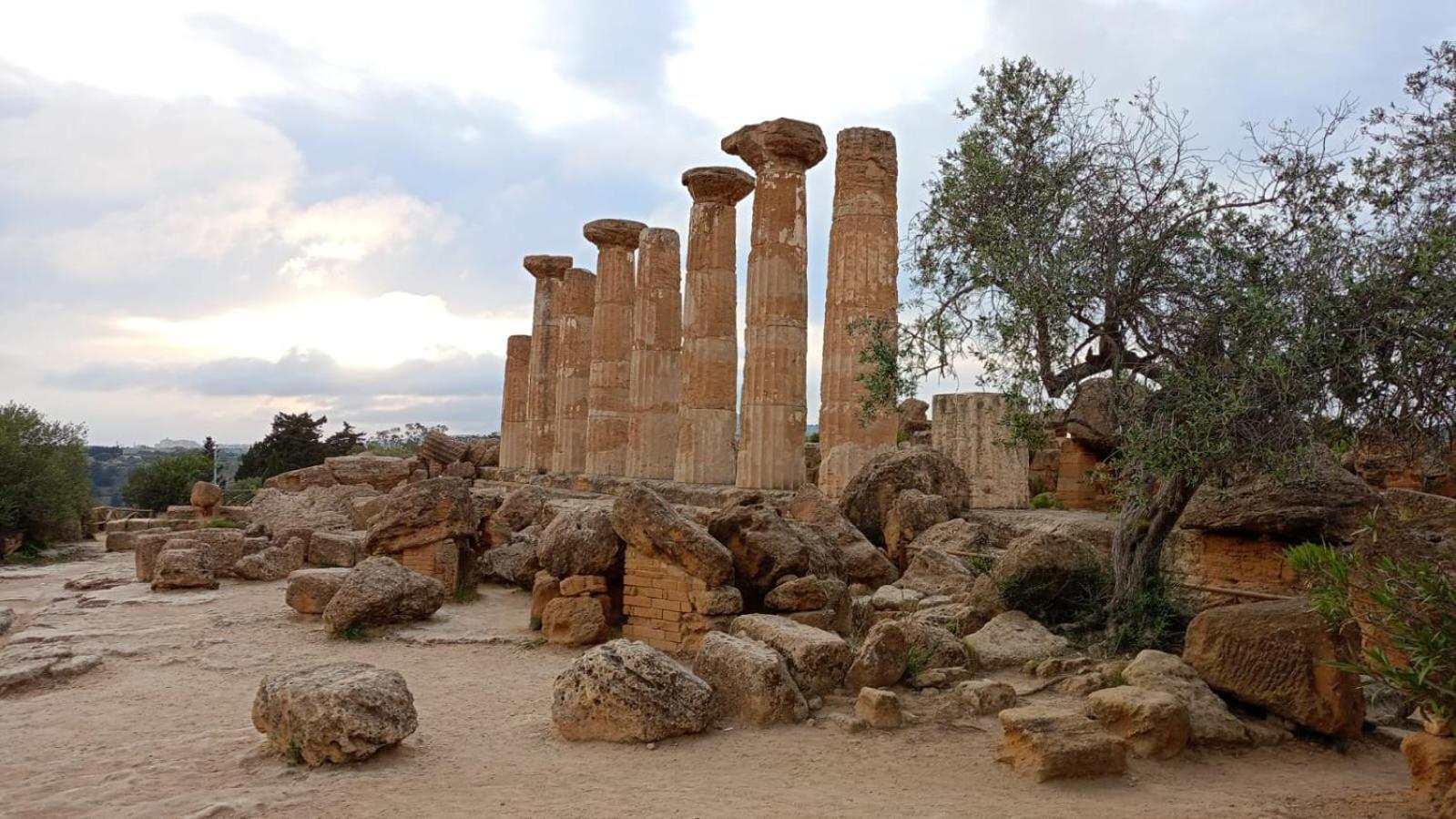 Capinera Bed and Breakfast Agrigento Buitenkant foto